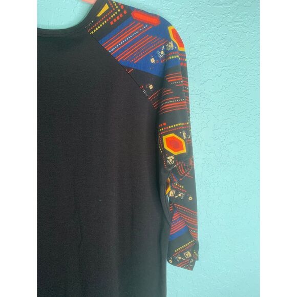LuLaRoe Black Randy with design on sleeves size Medium - Picture 5 of 6